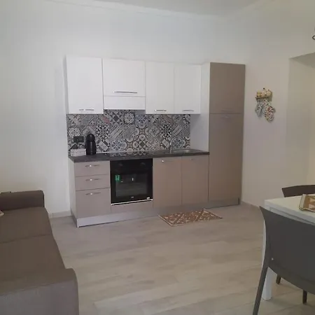 Le Di Bubu Isola Di Apartman